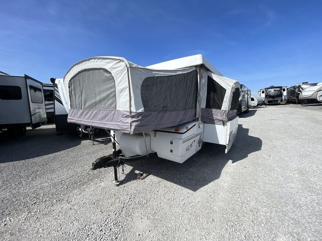 Used 2000 Jayco Heritage Wildwood  Glen Laurel available in Grain Valley, Missouri
