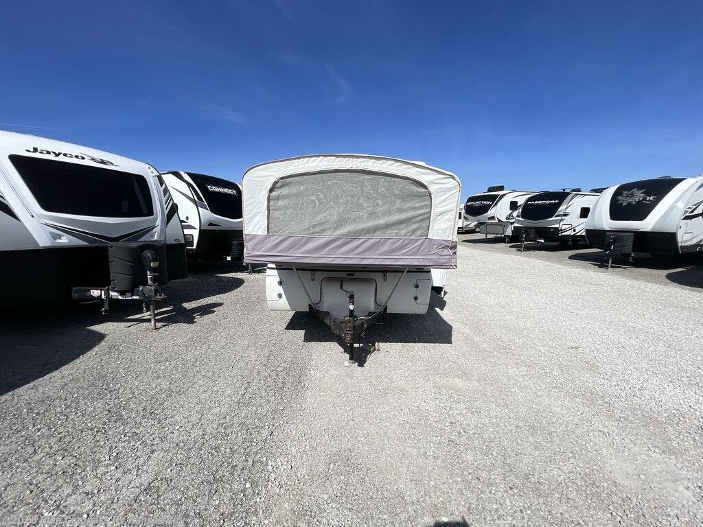 2000 Heritage Wildwood  Glen Laurel by Jayco from Blue Compass RV Kansas City in Grain Valley, Missouri