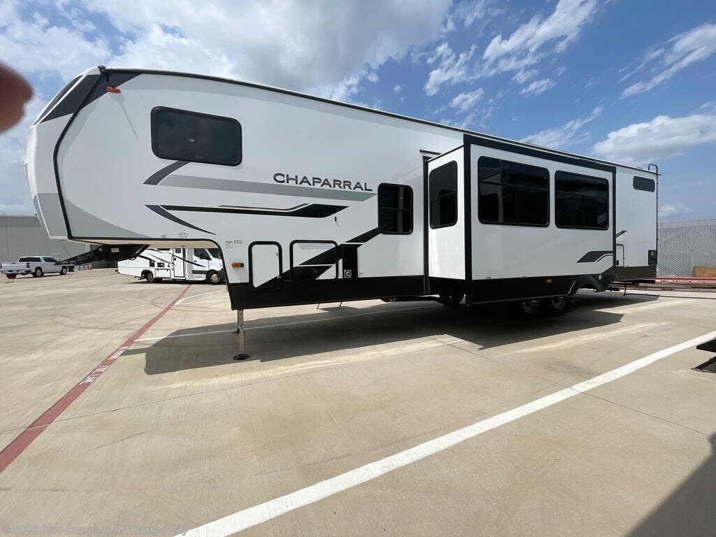 New 2026 Coachmen Chaparral 381DBL available in Grain Valley, Missouri