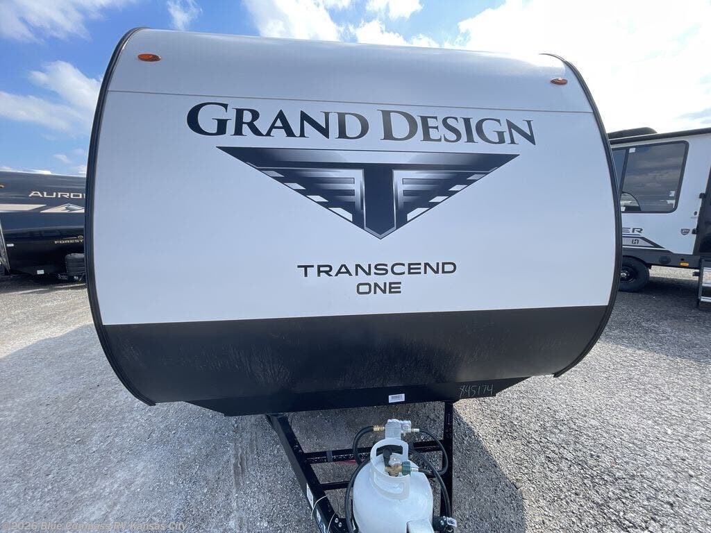New 2026 Grand Design Transcend One 151BH available in Grain Valley, Missouri