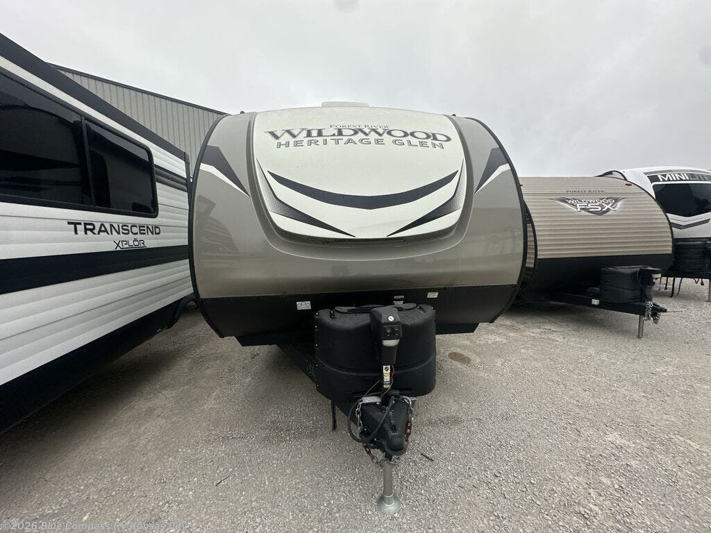 2023 HERITAGE GLEN 25RBHL by Forest River from Blue Compass RV Kansas City in Grain Valley, Missouri
