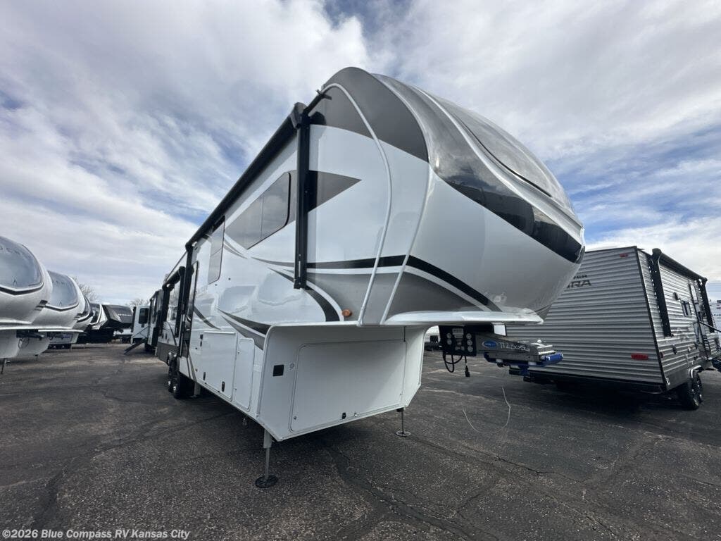 2026 Grand Design Solitude 370DV - New Fifth Wheel For Sale by Blue Compass RV Kansas City in Grain Valley, Missouri