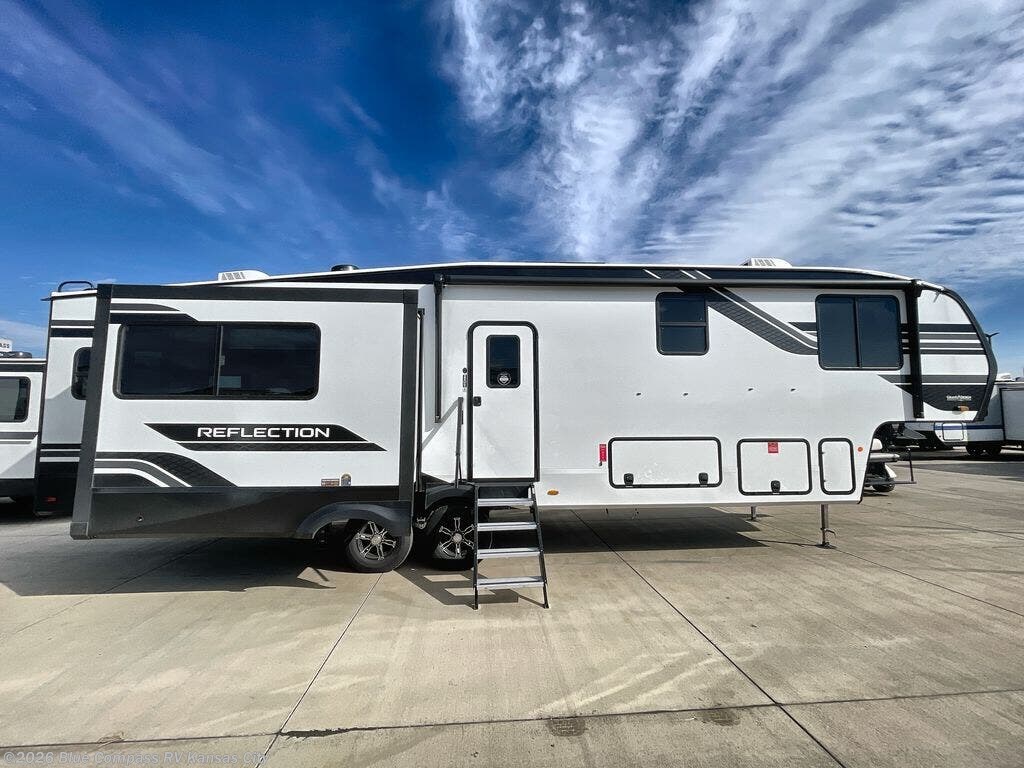 New 2026 Grand Design Reflection 324MBS available in Grain Valley, Missouri