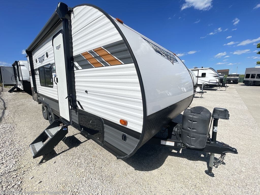 2022 Wildwood X-Lite 19DBXL by Forest River from Blue Compass RV Kansas City in Grain Valley, Missouri