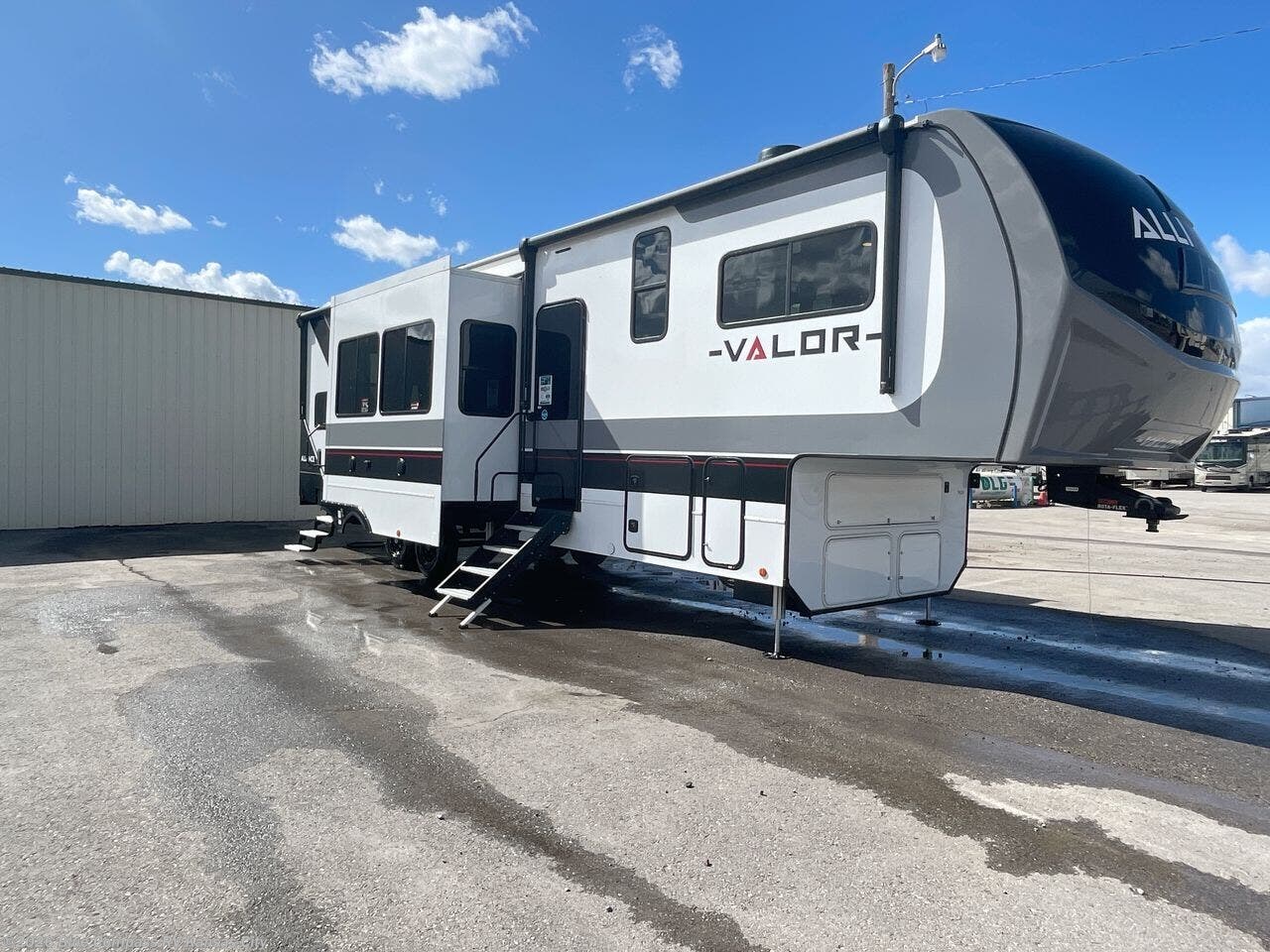 Used 2025 Alliance RV Valor 36V11 available in Grain Valley, Missouri