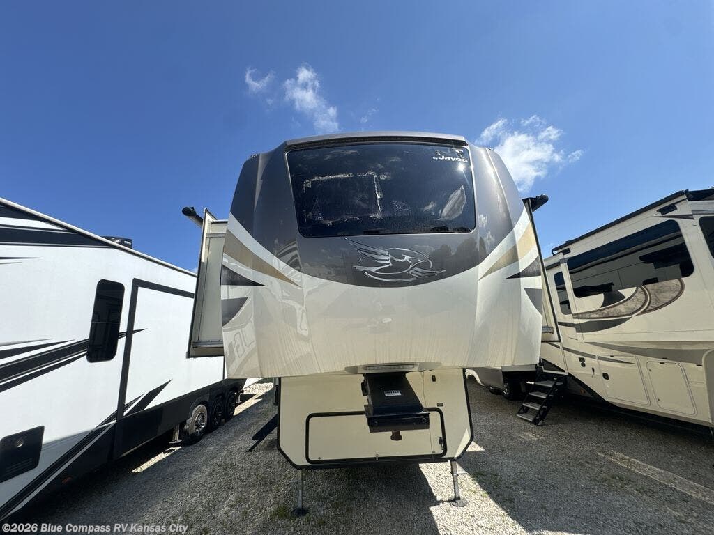 2018 North Point 381FLWS by Jayco from Blue Compass RV Kansas City in Grain Valley, Missouri