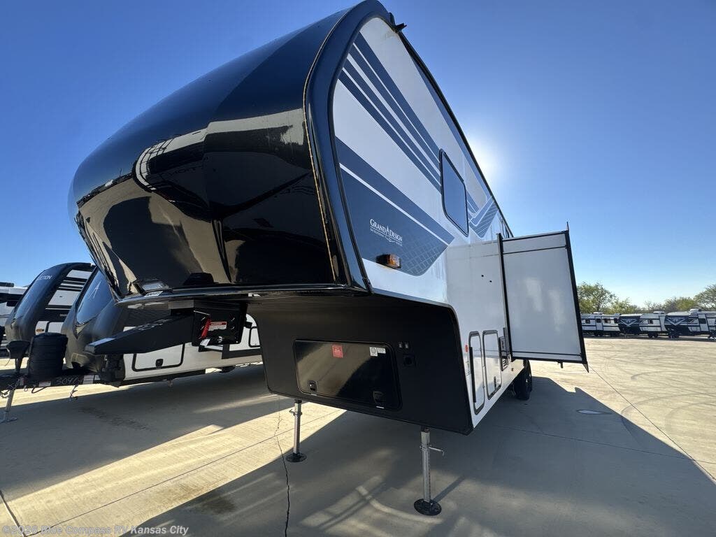 New 2026 Grand Design Reflection 324MBS available in Grain Valley, Missouri