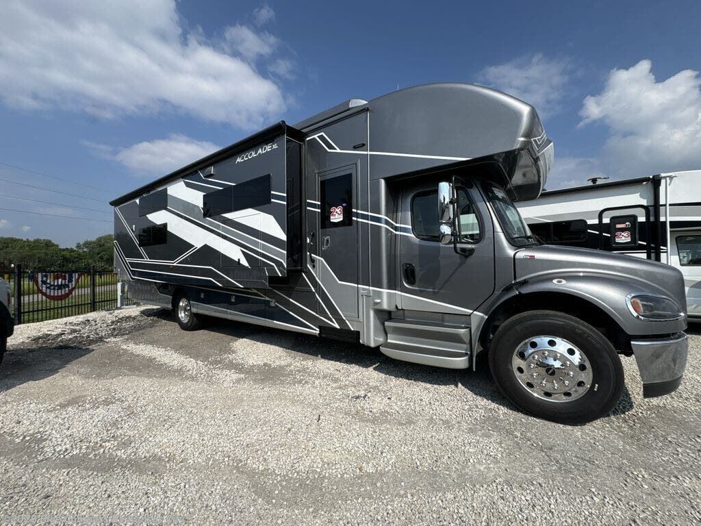 New 2027 Entegra Coach Accolade XL 37L available in Grain Valley, Missouri