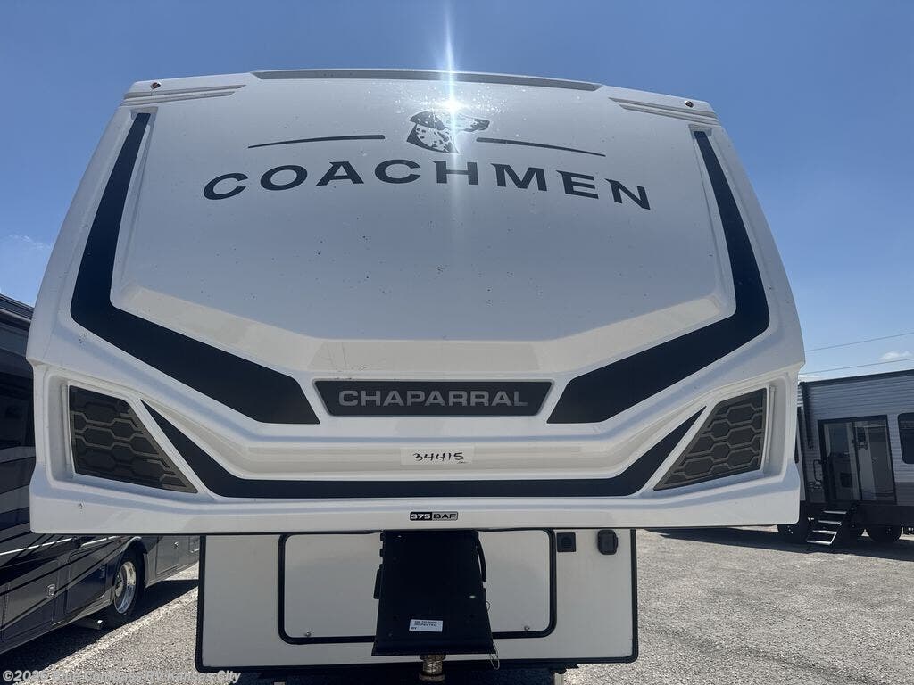 2027 Chaparral 375BAF by Coachmen from Blue Compass RV Kansas City in Grain Valley, Missouri