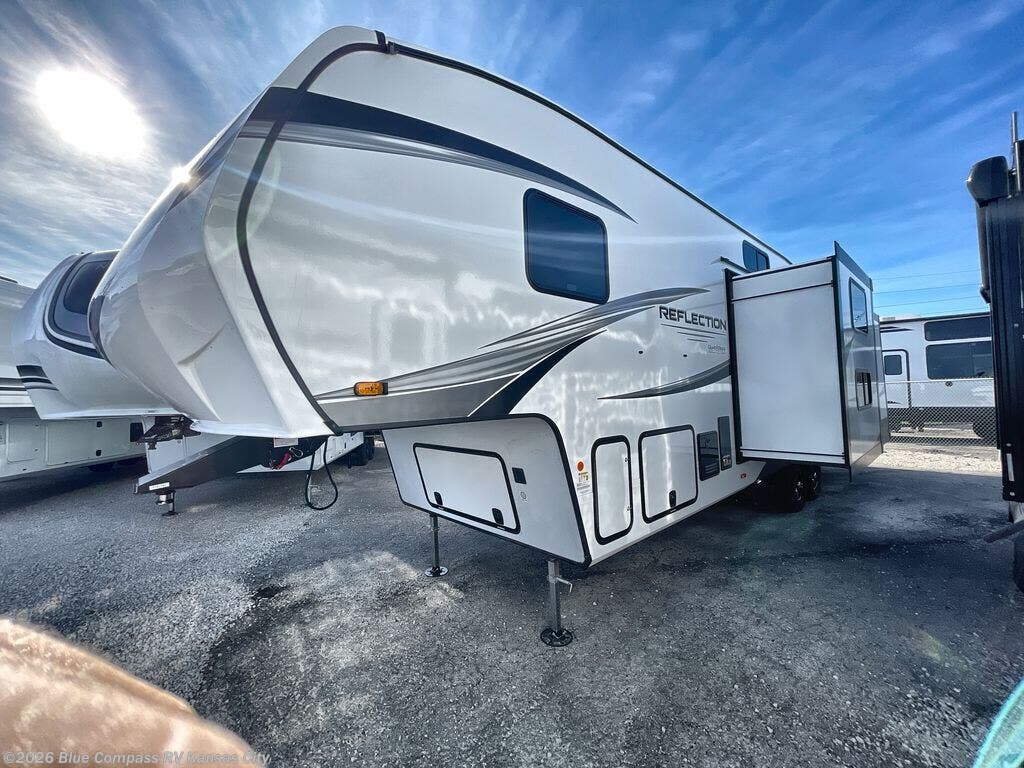 Used 2025 Grand Design Reflection 324MBS available in Grain Valley, Missouri