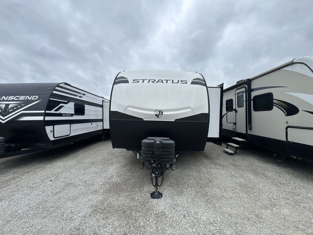 Used 2025 Venture RV Stratus SR302VBH available in Grain Valley, Missouri