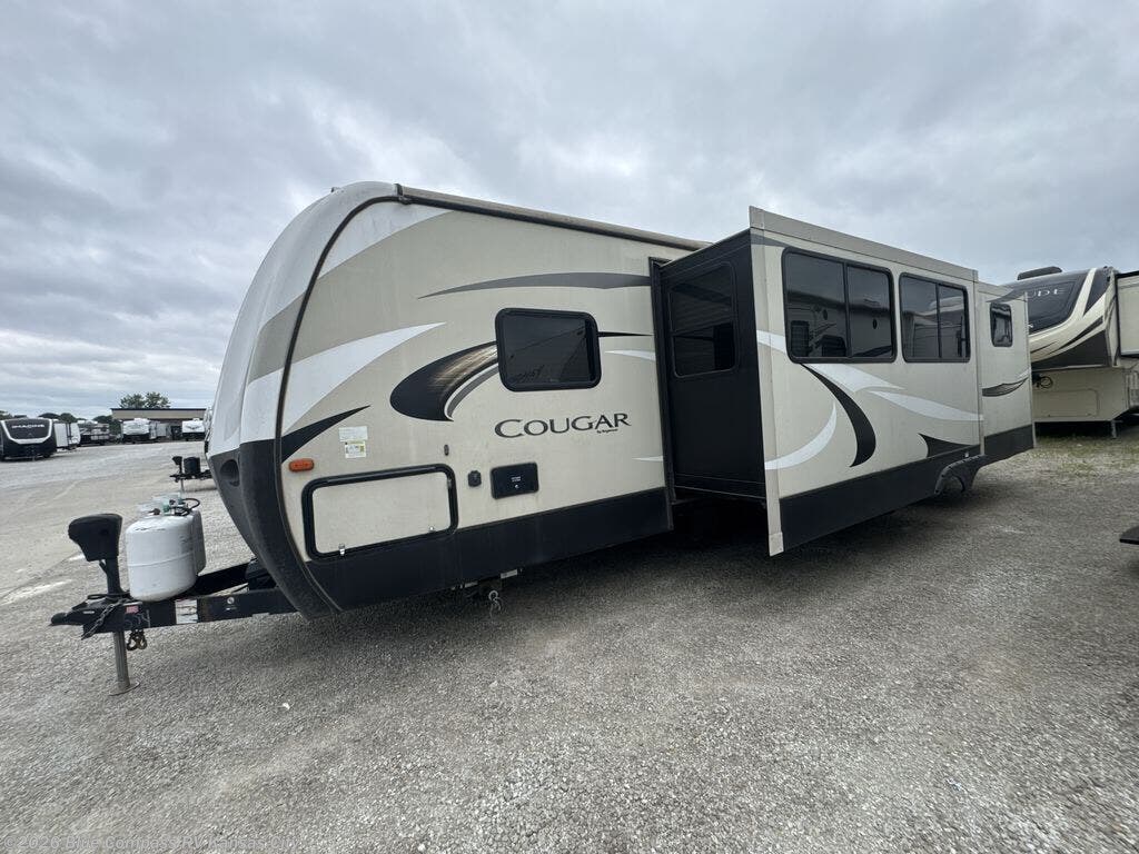 2019 Cougar Half-Ton Series 32RESWE by Keystone from Blue Compass RV Kansas City in Grain Valley, Missouri