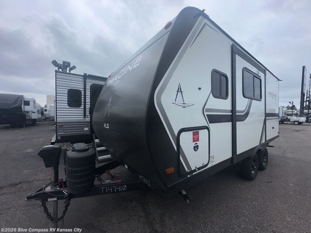 New 2026 Grand Design Imagine XLS 17MKE available in Grain Valley, Missouri