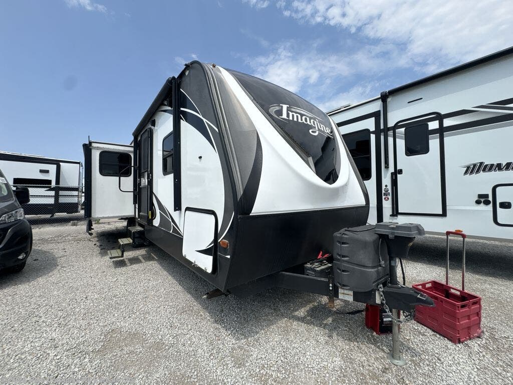 Used 2017 Grand Design Imagine 2950RL available in Grain Valley, Missouri