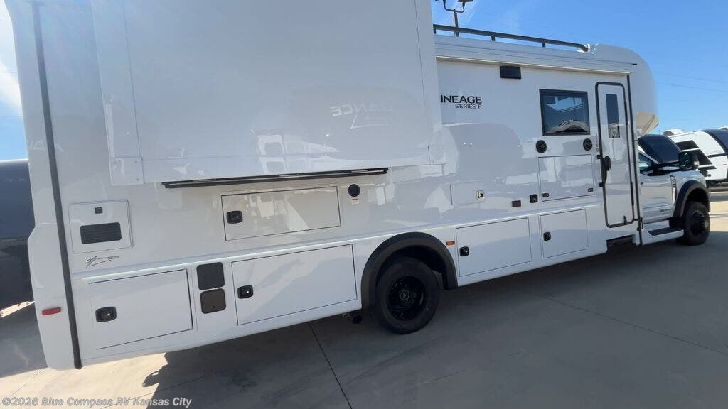2027 Lineage Series F 31ZW by Grand Design from Blue Compass RV Kansas City in Grain Valley, Missouri