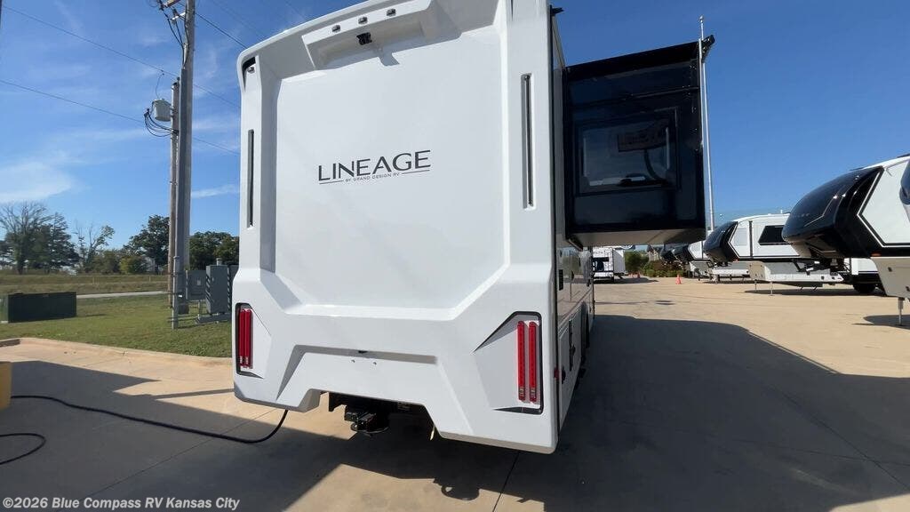 2027 Grand Design Lineage Series F 31ZW - New Class C For Sale by Blue Compass RV Kansas City in Grain Valley, Missouri