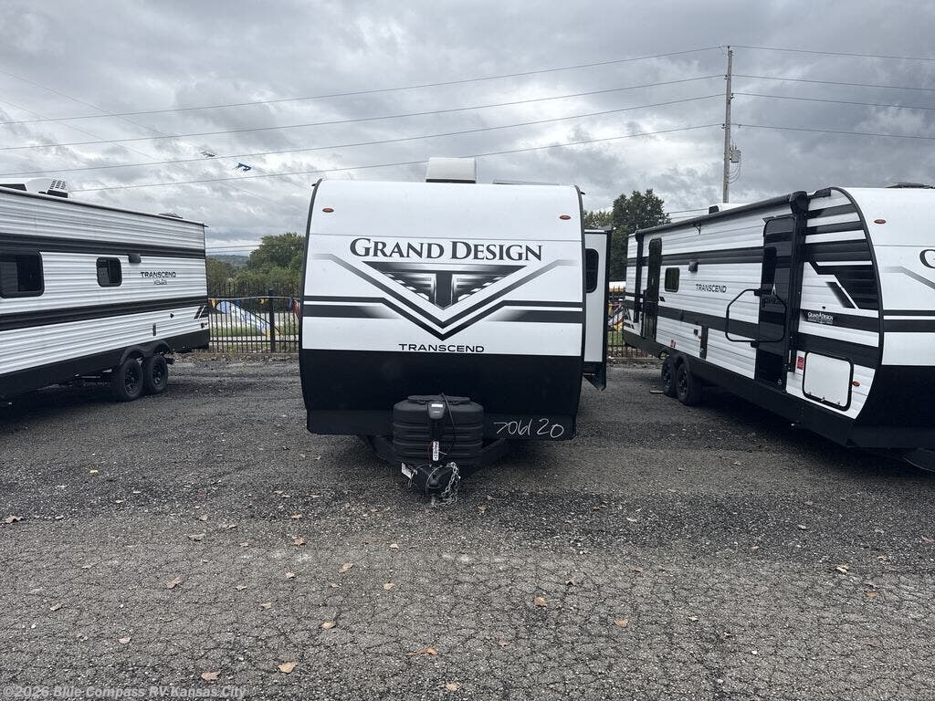 2027 Grand Design Transcend Xplor 325BHT - New Travel Trailer For Sale by Blue Compass RV Kansas City in Grain Valley, Missouri