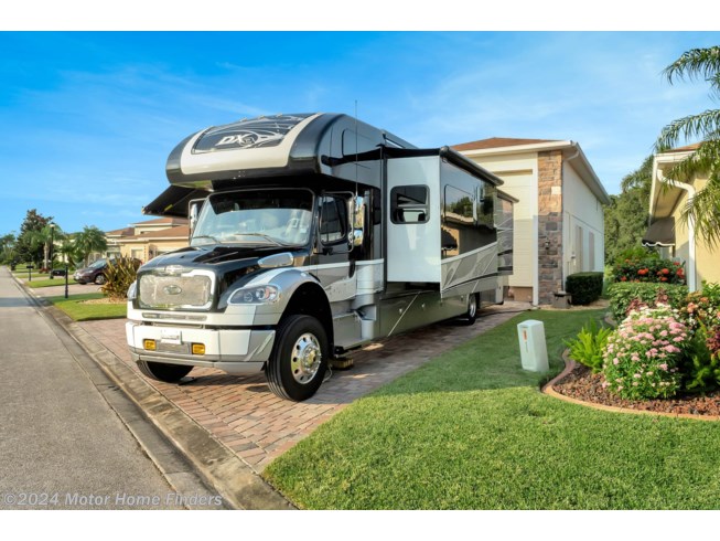 2021 DX3 37RB by Dynamax Corp from Motor Home Finders in Dade City, Florida