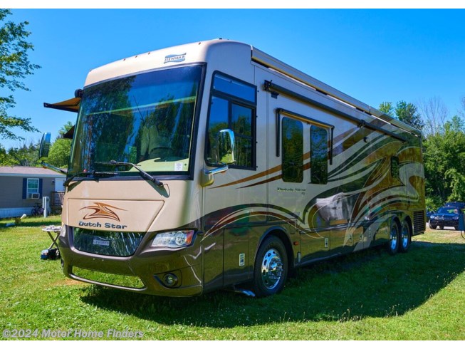 2015 Dutch Star 4002 by Newmar from Motor Home Finders in Scanton, Pennsylvania