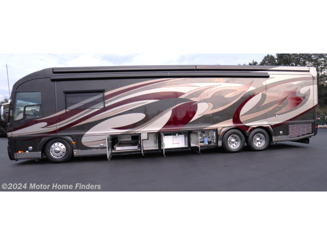 2011 American Coach American Heritage 45 BT - Used Diesel Pusher For Sale by Motor Home Finders in Dade City, Florida