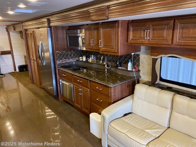 2014 Fleetwood Providence 42M #2014 Providence 42M - For Sale in , FL