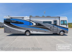 2021 Fleetwood Bounder 36F - Used Class A for sale by Motorhome Finders in Santa Cruz, Texas
