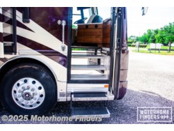 2005 American Eagle 42R by American Coach from Motorhome Finders in Theodore, Texas