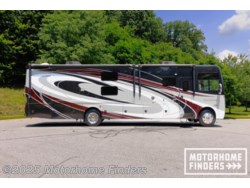 2017 Thor Motor Coach Challenger 37TB Bunkhouse - Used Class A for sale by Motorhome Finders in Baltimore, Texas