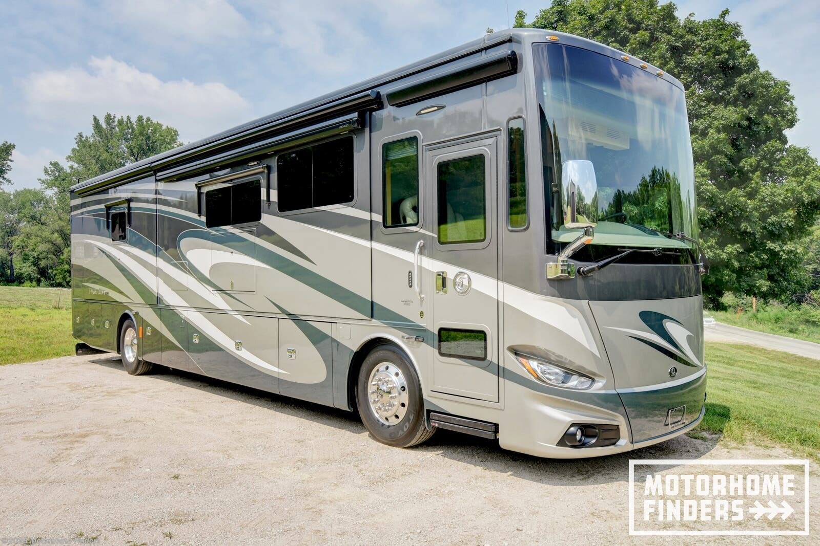 2018 Tiffin Phaeton 40 IH