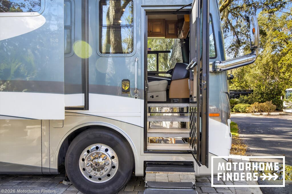 2021 Tiffin Allegro Bus 45OPP - Used Diesel Pusher For Sale by Motorhome Finders in Hilton Head Island, South Carolina features Roof Vent, Free Standing Dinette w/Chairs, Sofa Bed, Awning, Glass Shower Door