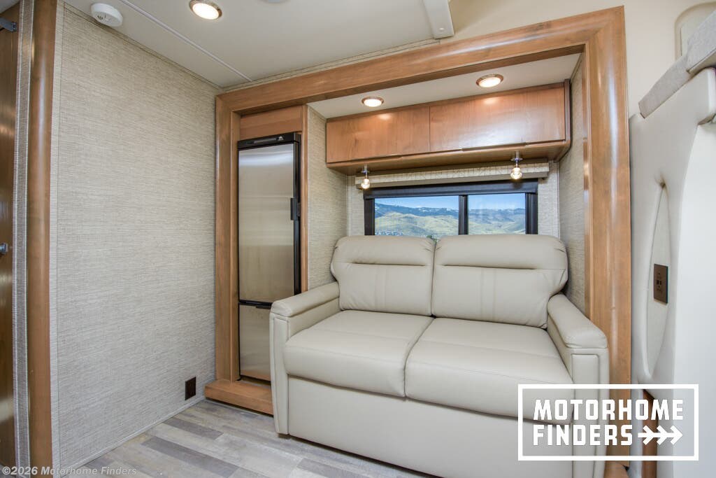 Used 2020 Tiffin Wayfarer 24TW available in Carson City, Nevada