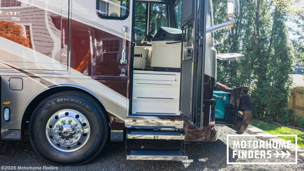 2020 Dutch Star 4081 by Newmar from Motorhome Finders in Bremerton, Washington