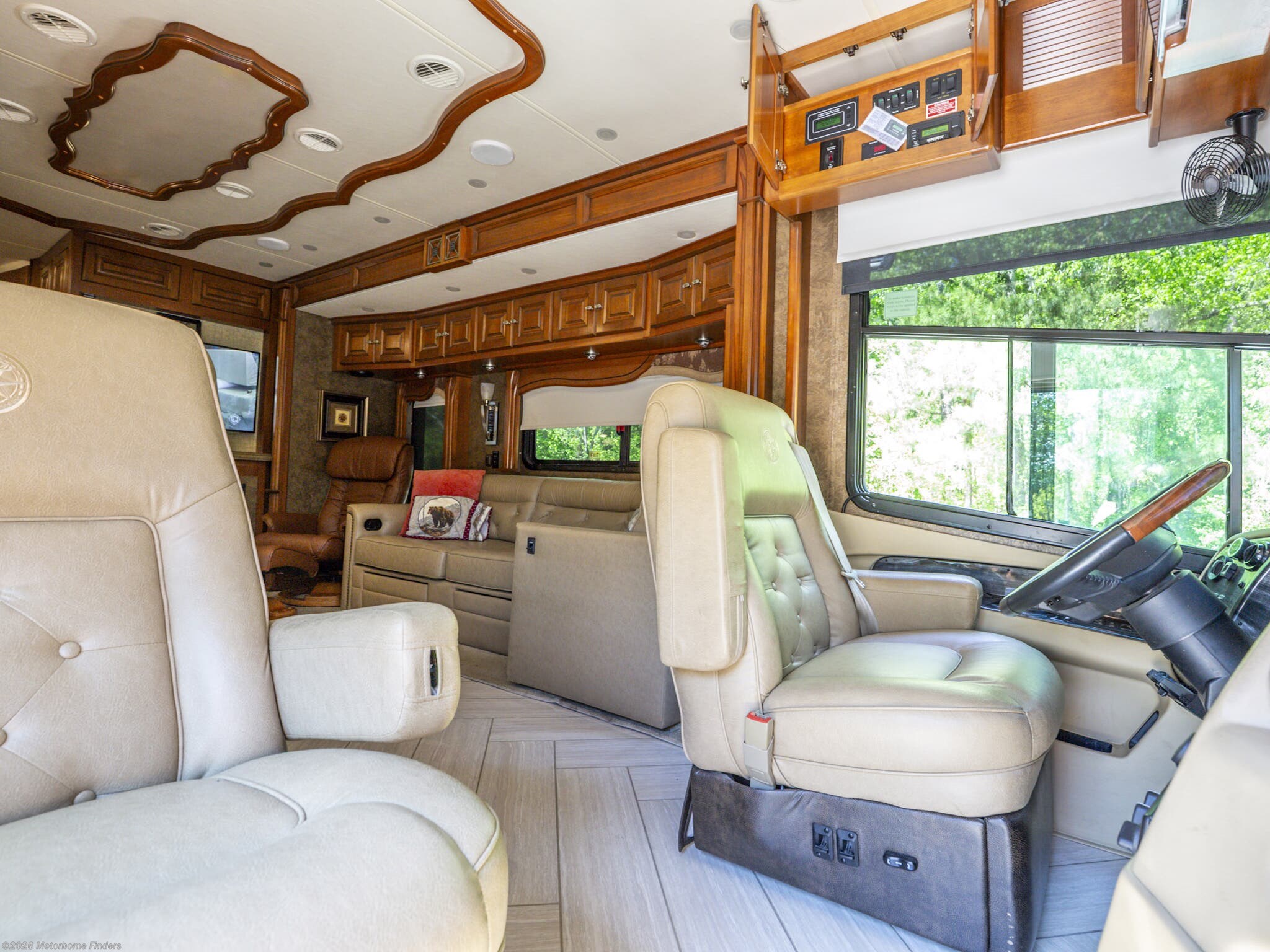 2014 Allegro Bus 37AP by Tiffin from Motorhome Finders in Chesapeake, Virginia