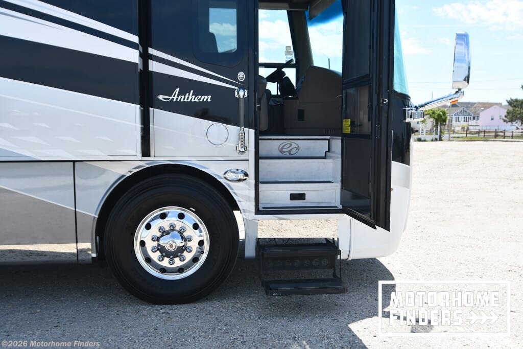 2022 Entegra Coach Anthem 44D - Used Diesel Pusher For Sale by Motorhome Finders in Seaside Park, New Jersey features Insulated, King Size Bed, Bath & 1/2, Kitchen Sink, 50 Amp Service