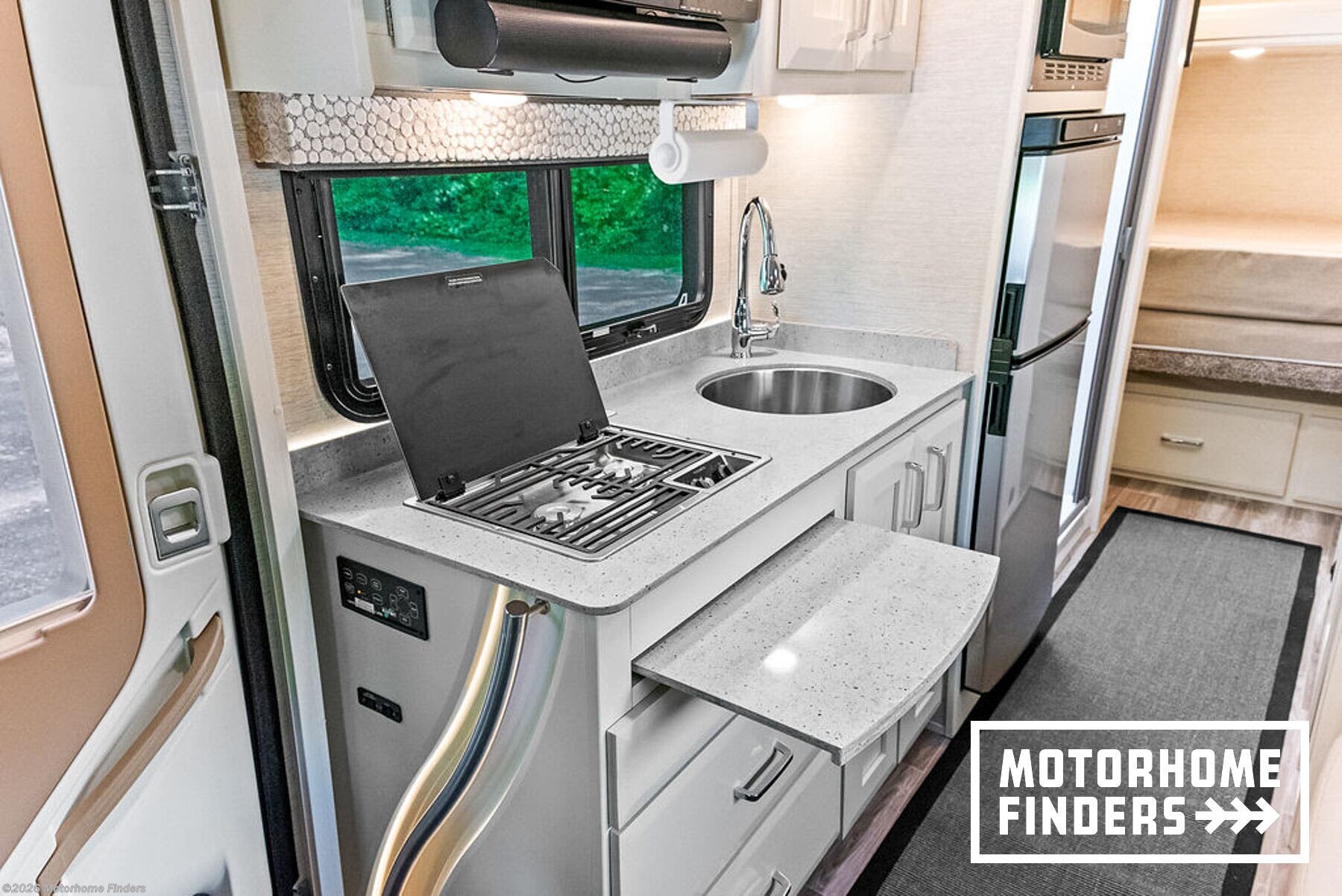 Used 2021 Tiffin Wayfarer 25SW available in Oak Grove, Minnesota