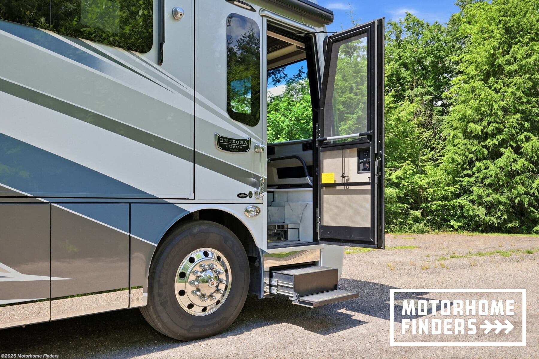 2025 Entegra Coach Anthem 37K - Used Diesel Pusher For Sale by Motorhome Finders in Shady Valley, Tennessee features Day/Night Shades, Power Awning, Fire Extinguisher, Slideout, Air Assist Suspension