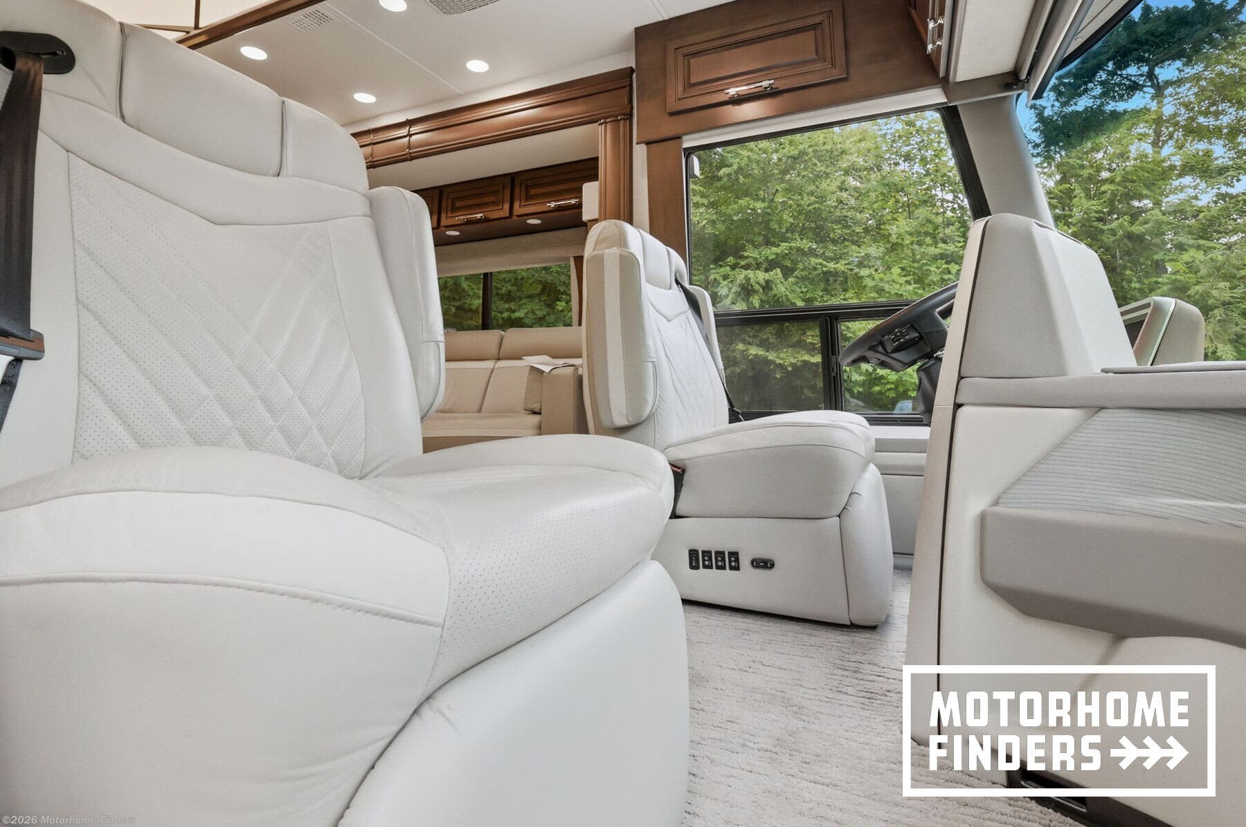 Used 2025 Entegra Coach Anthem 37K available in Shady Valley, Tennessee