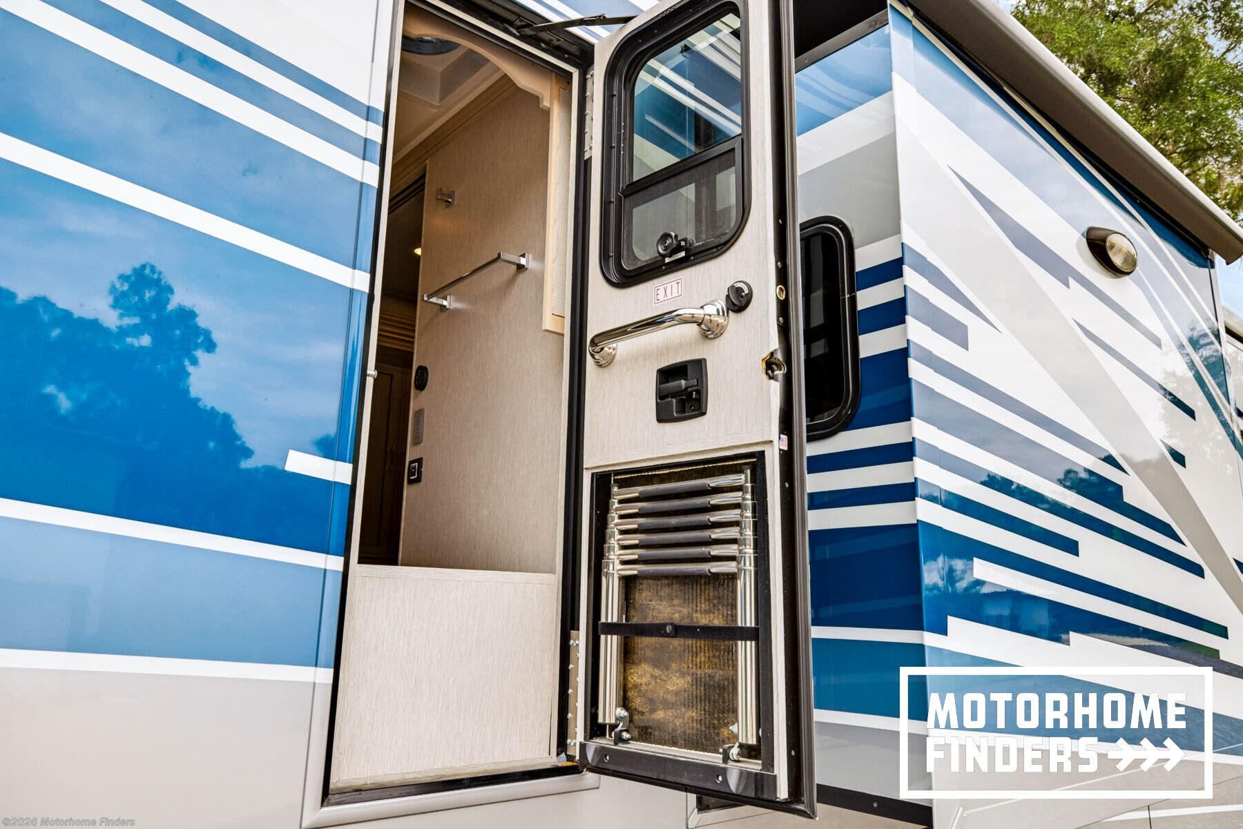 2023 Super Star 4059 by Newmar from Motorhome Finders in Deland, Florida