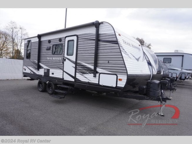 Used 2019 Heartland Trail Runner SLE 21 available in Middlebury, Indiana