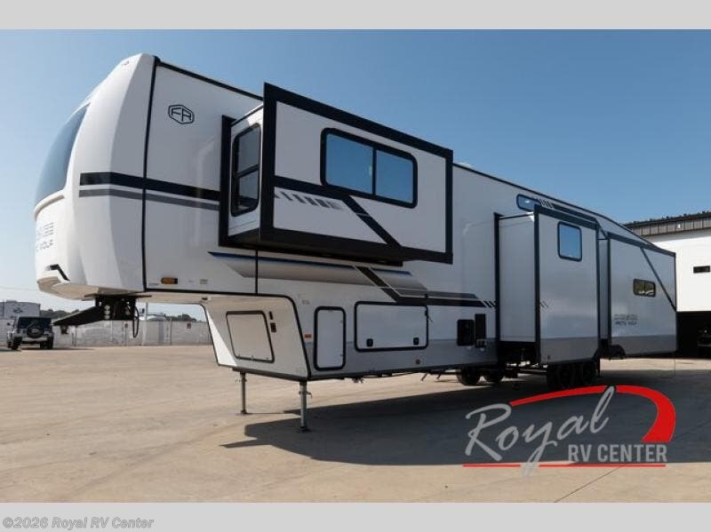 New 2025 Forest River Cherokee Arctic Wolf Suite 3650 available in Middlebury, Indiana