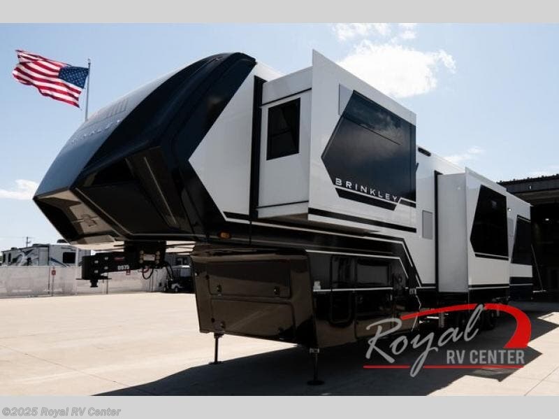 2025 Brinkley RV Model G 3500 RV for Sale in Middlebury, IN 46540