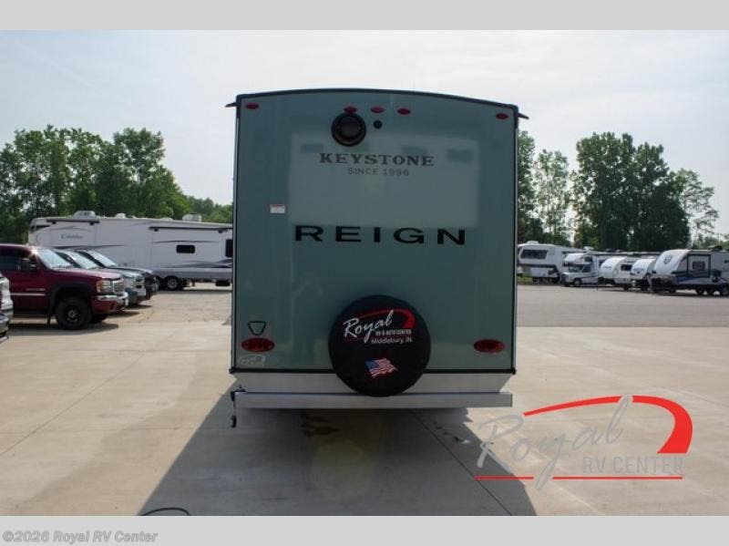 2026 Reign 18RB by Keystone from Royal RV Center in Middlebury, Indiana