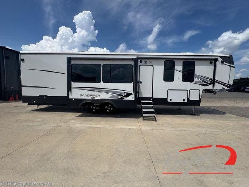 2024 Sandpiper 4002FB by Forest River from Royal RV Center in Middlebury, Indiana