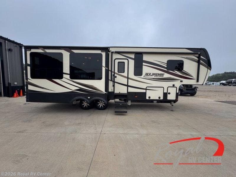 2016 Alpine 3010RE by Keystone from Royal RV Center in Middlebury, Indiana