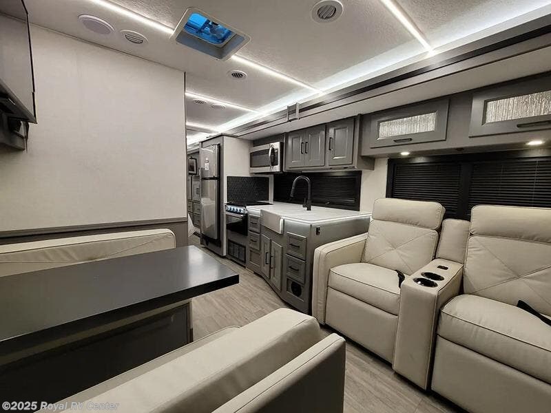 New 2026 Coachmen Mirada 29FW available in Middlebury, Indiana