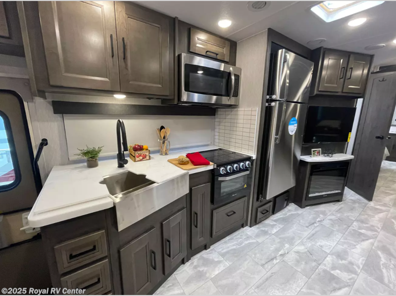 New 2026 Coachmen Mirada 35ES available in Middlebury, Indiana