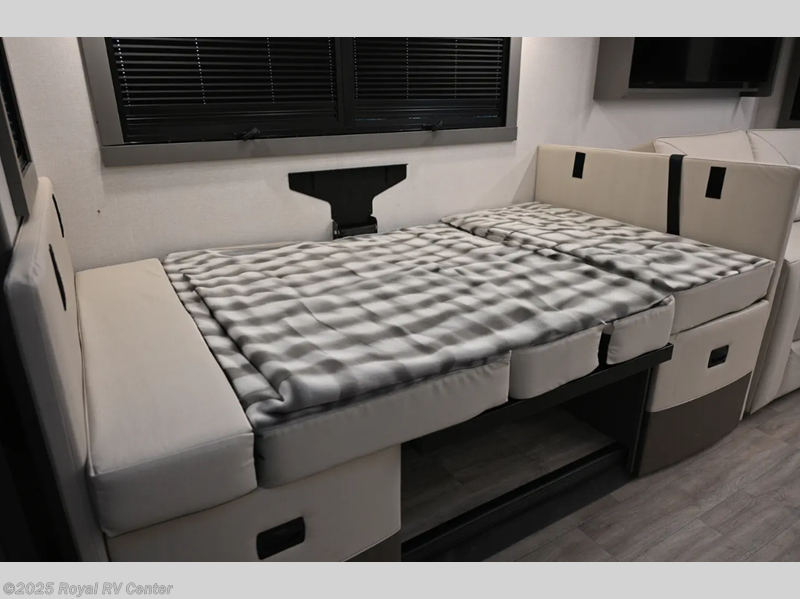 New 2026 Coachmen Mirada 35OS available in Middlebury, Indiana