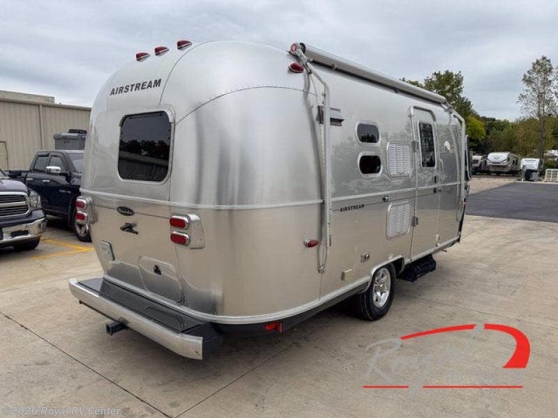 Used 2014 Airstream Flying Cloud 20 available in Middlebury, Indiana