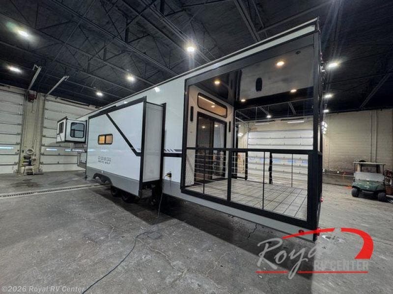New 2025 Forest River Cherokee Arctic Wolf Suite 3800DECK available in Middlebury, Indiana