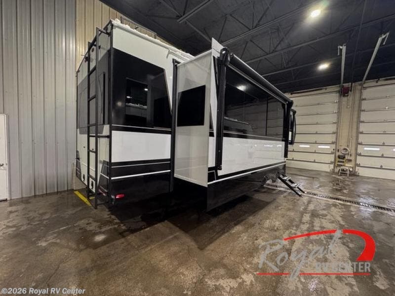 2026 Model Z 2900 by Brinkley RV from Royal RV Center in Middlebury, Indiana